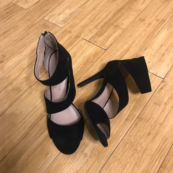 Christián Siriano shoes black cross crossed hells , black suede - Picture 3 of 12